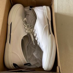 Sperry ladies sneakers white 9 1/2 new with box